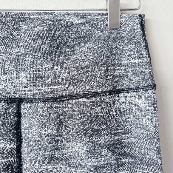 Lululemon leggings Wunder Under Low Rise Tight size 10 - Picture 8 of 17